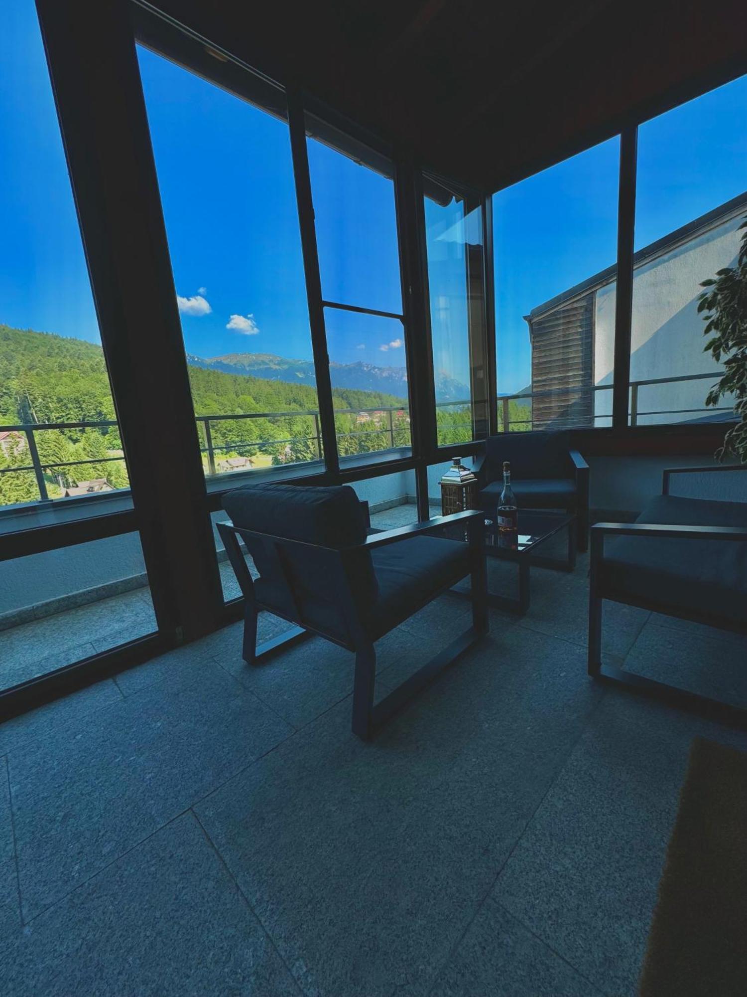 Best View Ap With Parking And 2 Bathrooms Sinaia Exterior foto